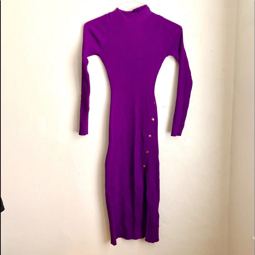 NEW SWEATER DRESS - Picture 2 of 4